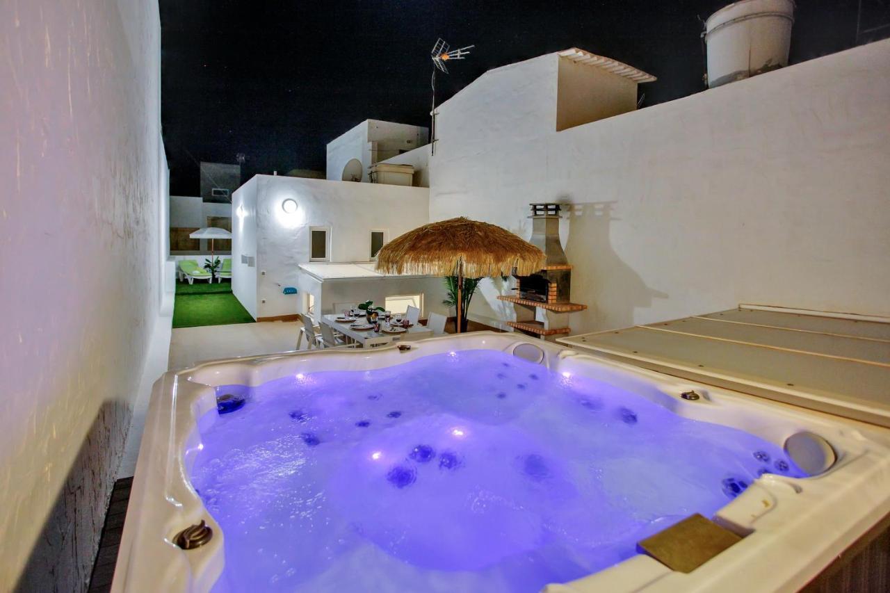 Casa Las Brisasプエルト・デル・ロサリオ エクステリア 写真